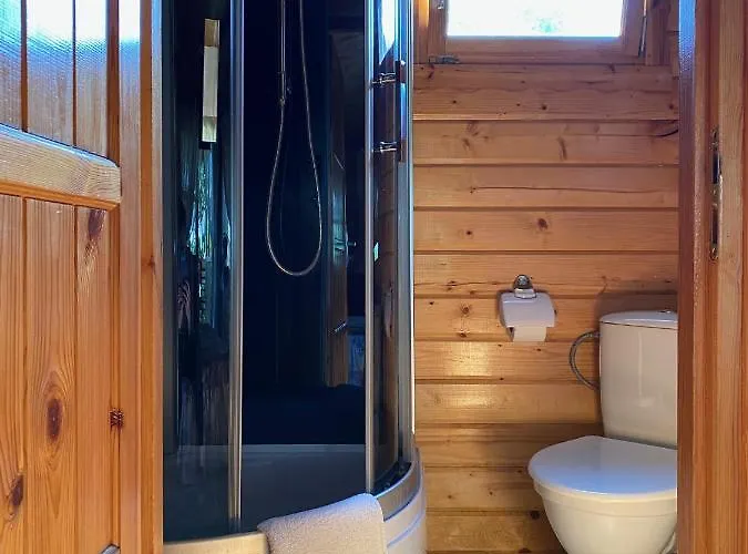 Sveciu Namai Dzukai Πανσιόν *