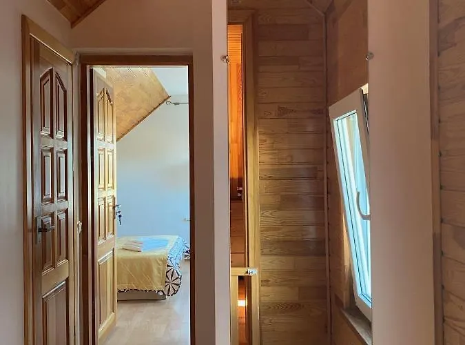 Sveciu Namai Dzukai * Παλάγκα