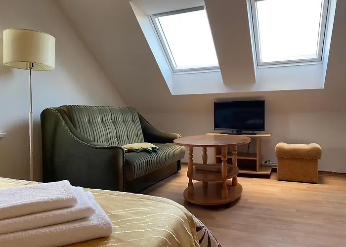 Sveciu Namai Dzukai Πανσιόν Παλάγκα